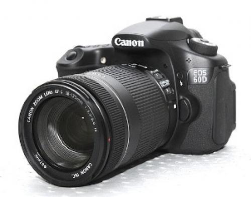 كانن Canon EOS 60D + 18-200 IS